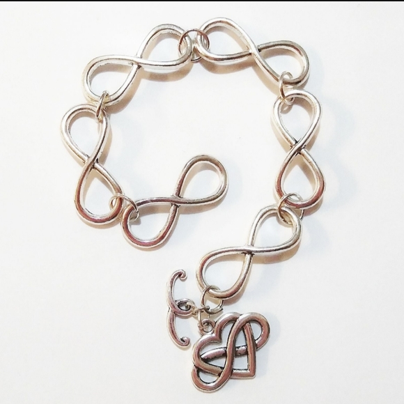 New Silver Infinity Lock Key "Key to my Heart" 3 piece Jewelry set - Picture 6 of 8